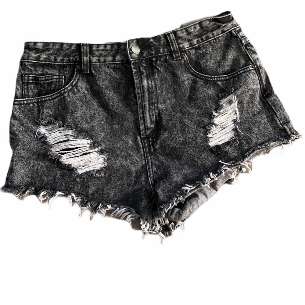 Forever 21 Black Distressed Frayed Hem Jean Shorts